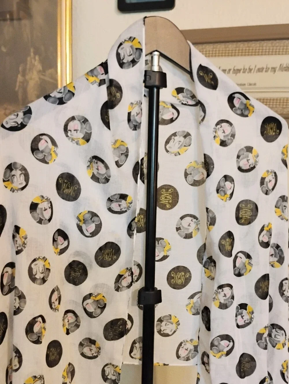 Minnie Mouse Signature Disney Store Scarf MM Boutique